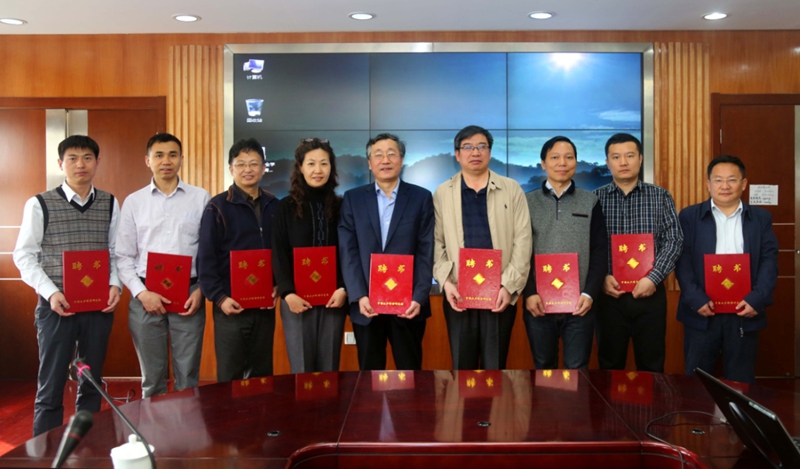 353454646.jpg 353454646.jpg